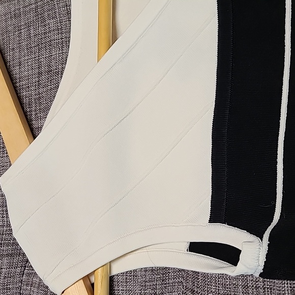 WHBM Sleevless/Cap Sleeve Reversible Sweater XS - Picture 3 of 8